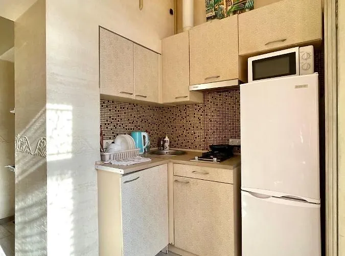 Cozy On Greek Street 15 Odessa